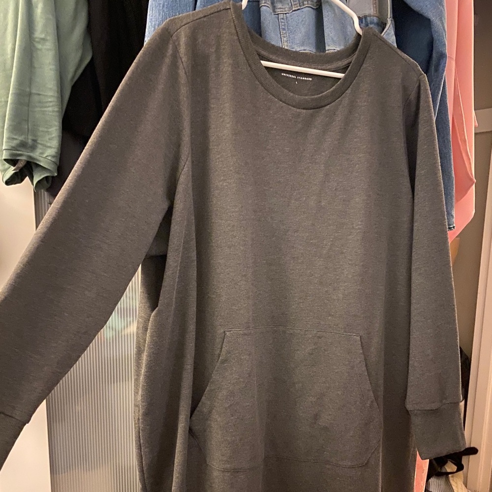Sweatshirt dress